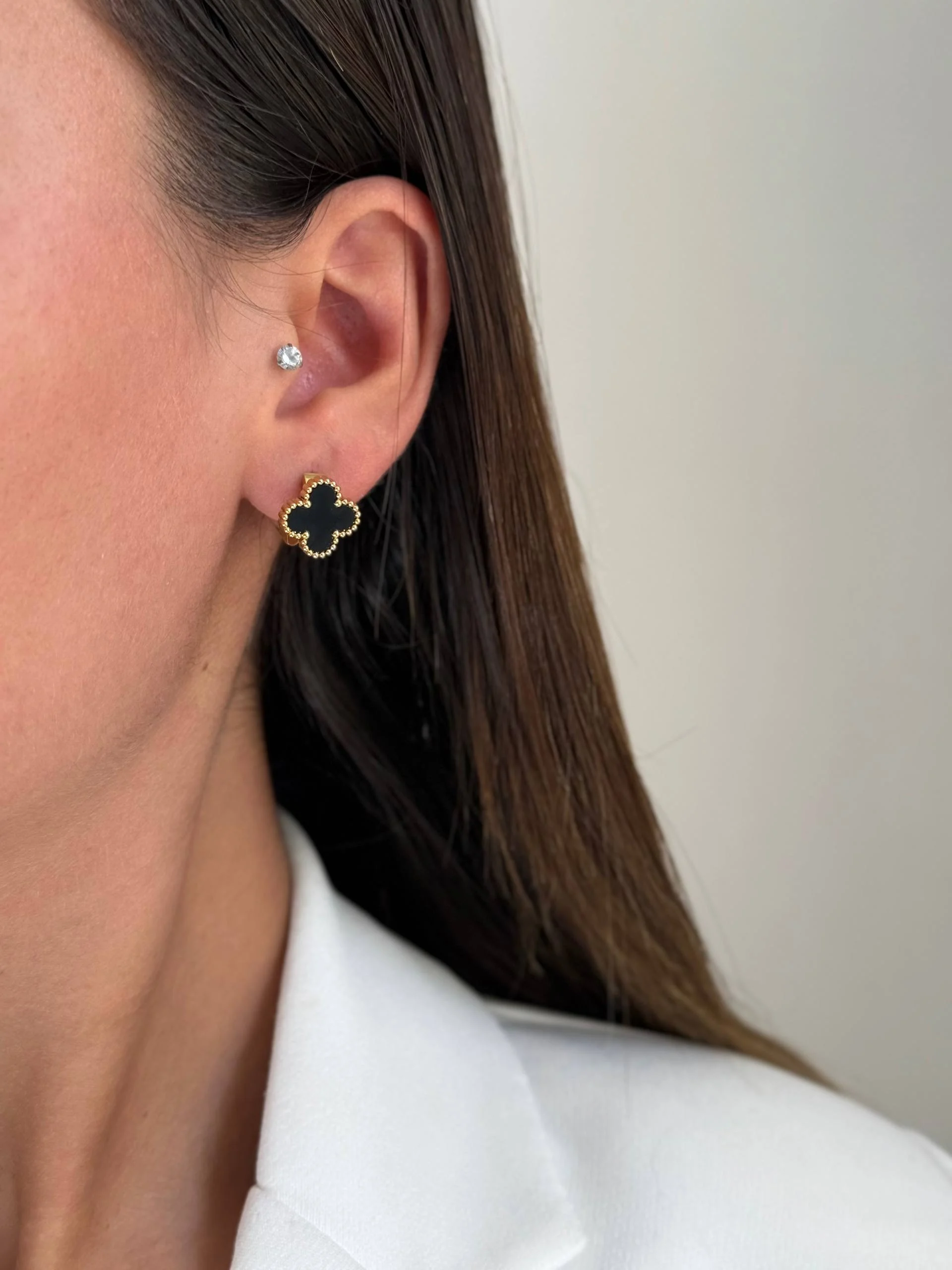 گوشواره ونکلیف مشکی